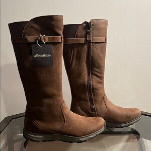 New with Tag  size 8 Eddie Bauer Lodge Boots Leather waterproof